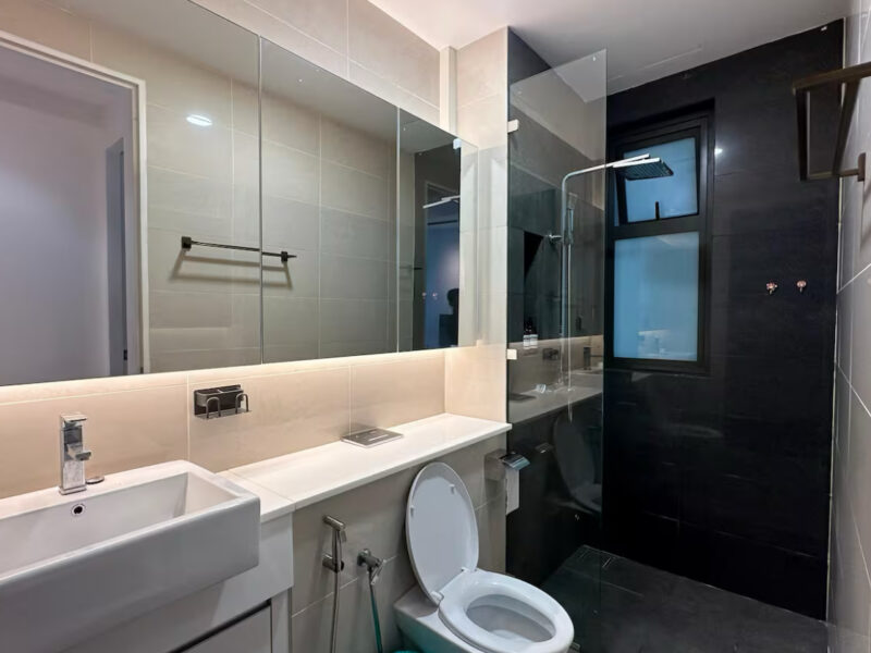 A Fully Furnished Single Room For Rent