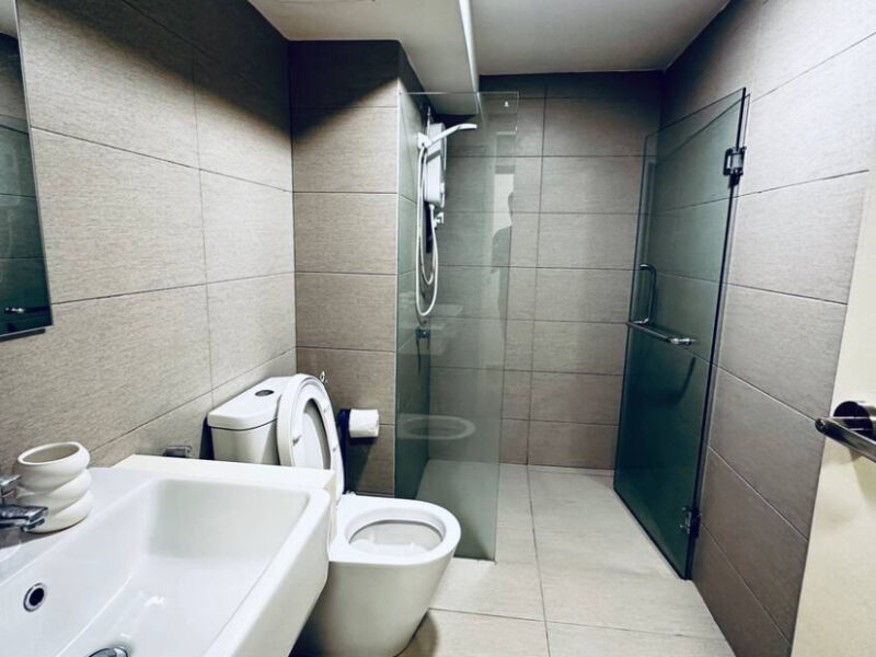 A Fully Furnished Single Room For Rent