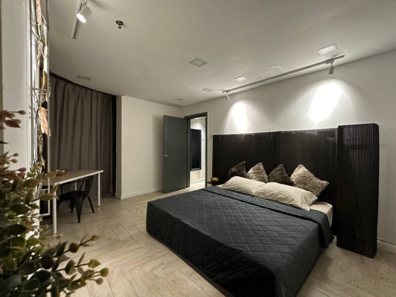 A Fully Furnished Single Room For Rent At