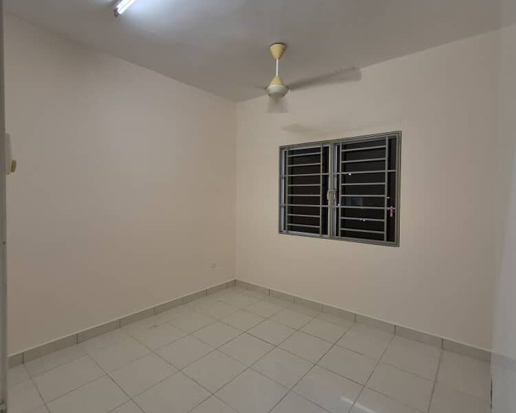 Spacious & Safe 3-Bedroom Fully Furnished Condo for Rent at Koi Kinrara