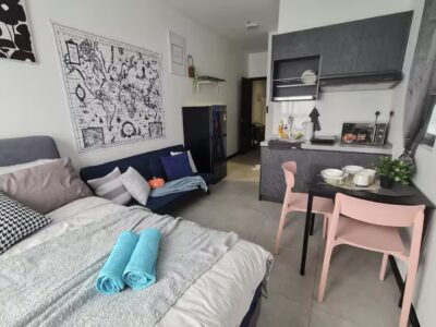A STUDIO ROOM FOR RENT