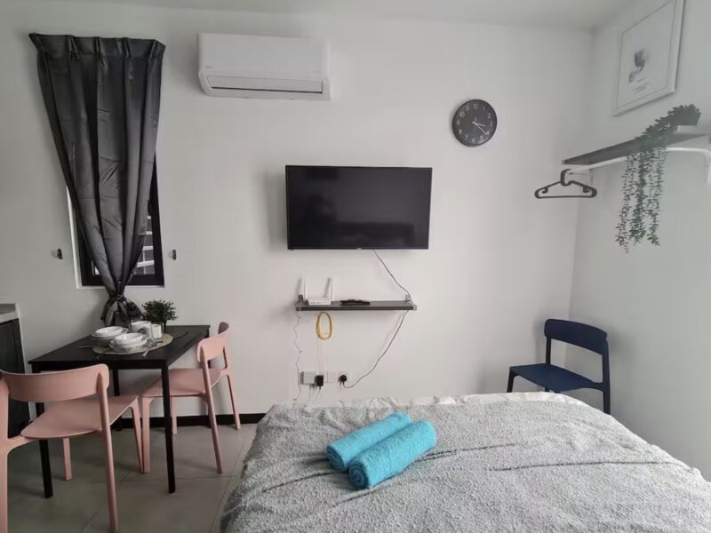 A STUDIO ROOM FOR RENT