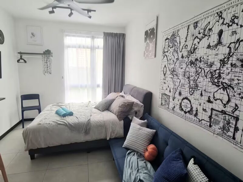 A STUDIO ROOM FOR RENT