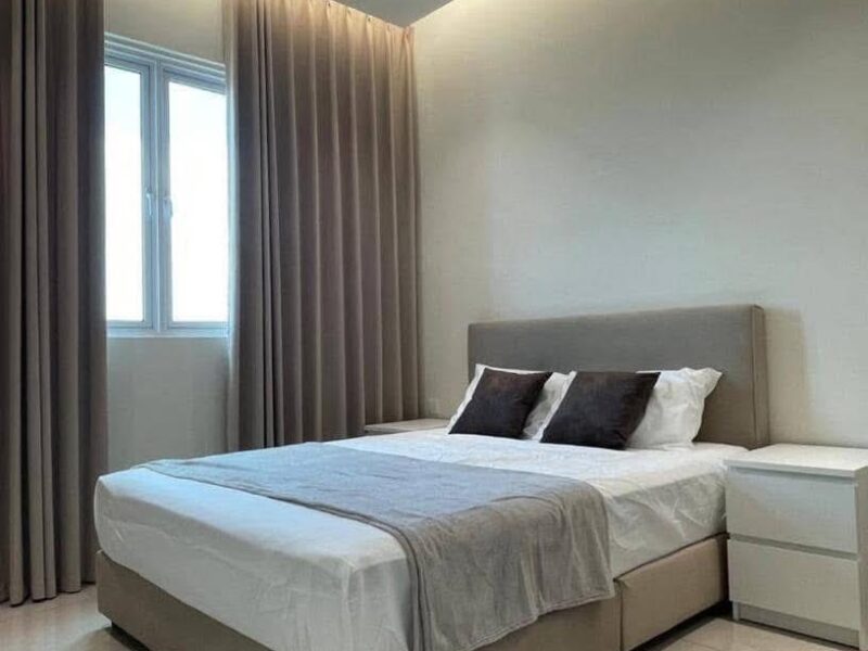 Fully furnished studio unit