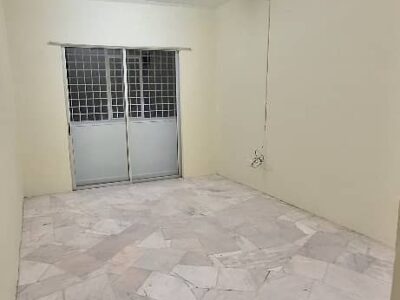 House To Rent in Rosana Villa Apartment, Taman Putra Perdana, Puchong.