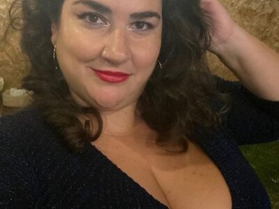 Meetup WITH A RICH Sugar Mummy IN Malaysia EARN Extra income (Telegram: MyAsiadatinghookups)