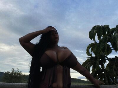 Hookup WITH RICH Sugar Mummy IN Malaysia