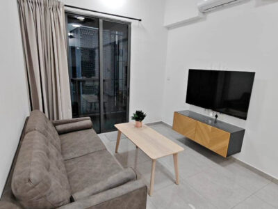 Fully furnished studio unit