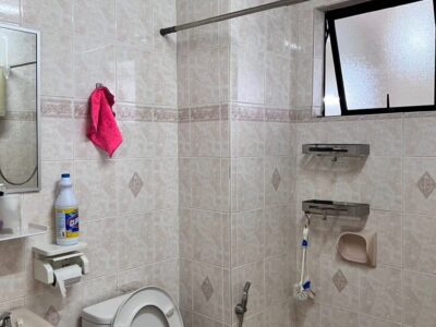 Fully Furnished Armanee Terraace Condominium