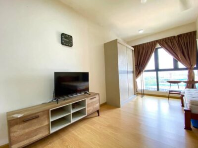 Fully Furnished Molek Pine 4 Condominium