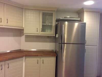 Medium-sized bedroom to let at Pantai Panorama Condo, Bangsar South (1-Jun-2026)